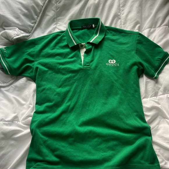 Authentic Gucci top - Picture 2 of 5